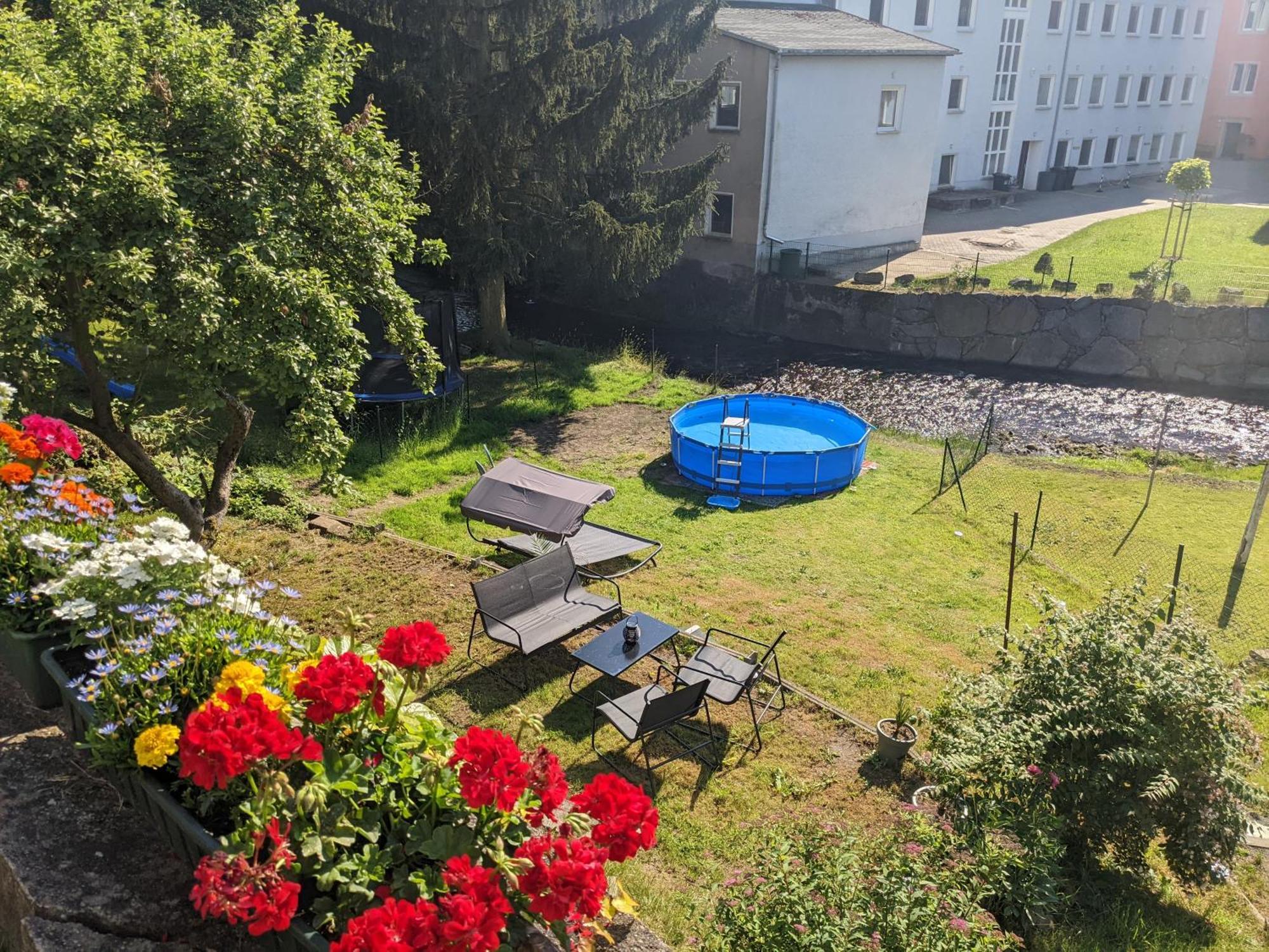 F4 - Urlaubsmagie - Grosse Wohnung Fuer Bis Zu 10 Personen Sebnitz Eksteriør bilde