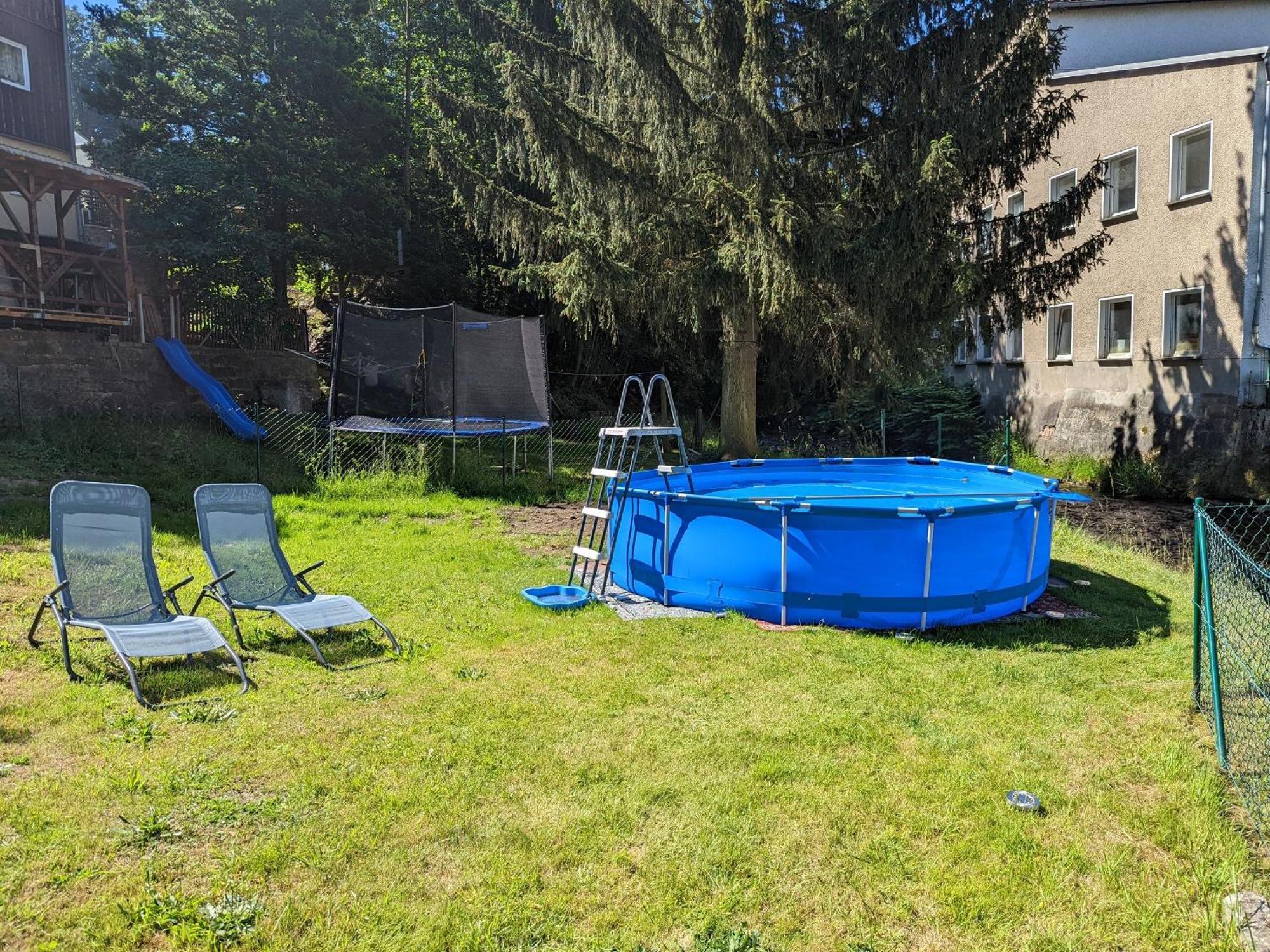 F4 - Urlaubsmagie - Grosse Wohnung Fuer Bis Zu 10 Personen Sebnitz Eksteriør bilde