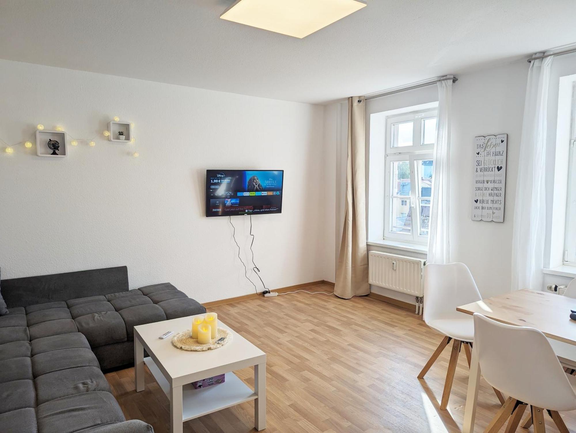 F4 - Urlaubsmagie - Grosse Wohnung Fuer Bis Zu 10 Personen Sebnitz Eksteriør bilde