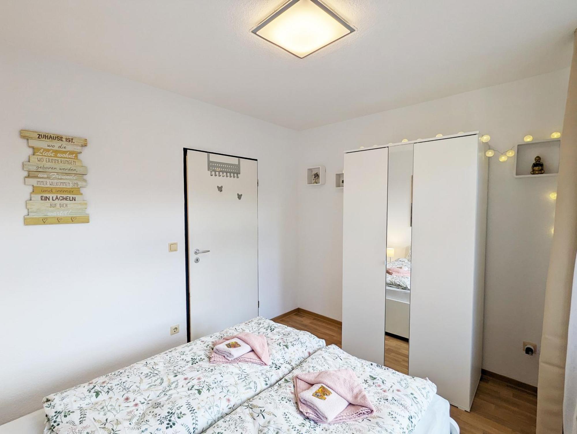 F4 - Urlaubsmagie - Grosse Wohnung Fuer Bis Zu 10 Personen Sebnitz Eksteriør bilde